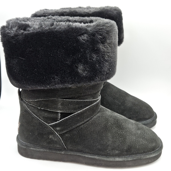 Lamo faux fur lined leather boots size 9 - Picture 9 of 15